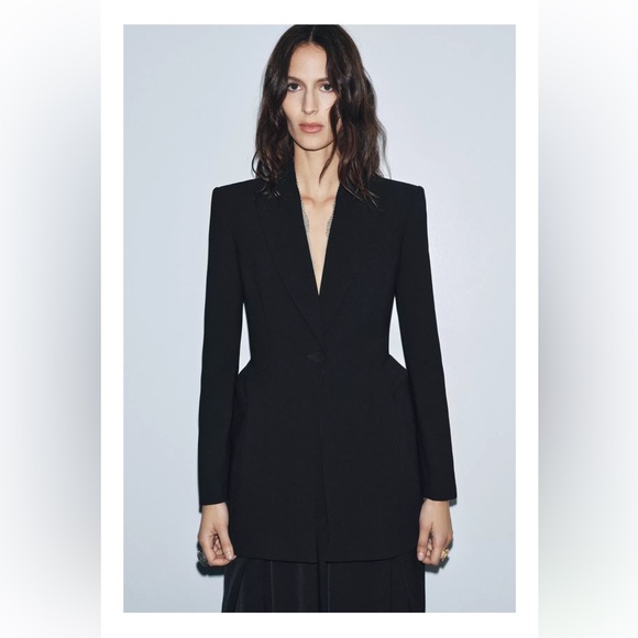 Zara Jackets & Blazers - Zara Women's Fitted Blazer - NWT